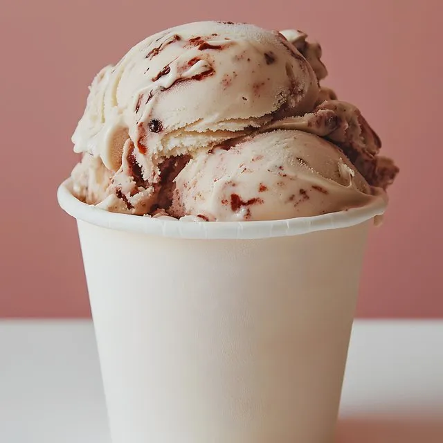 Amaretto Cherry ice cream